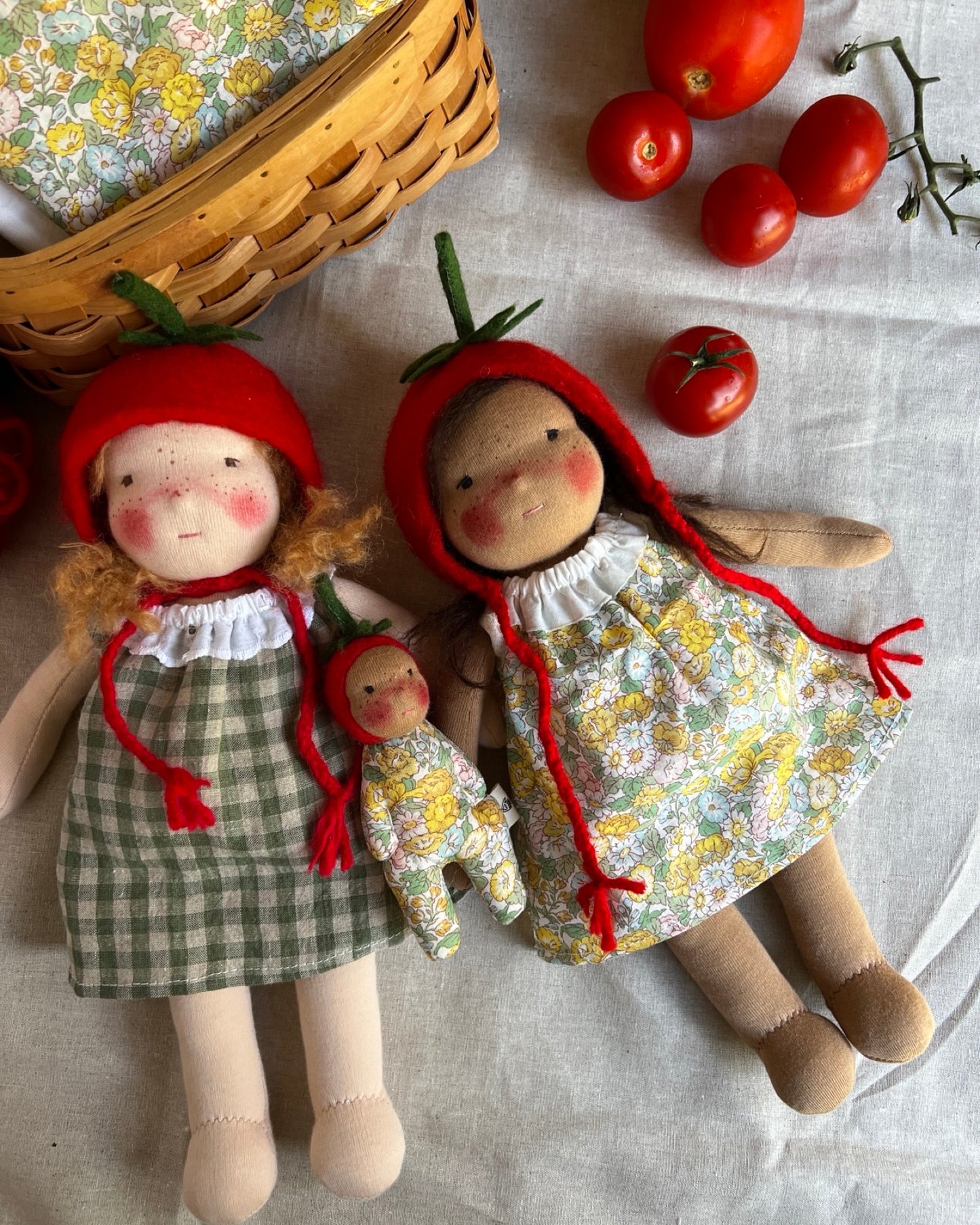 Tomato Friend Dress-Up|Cocoa Skin
