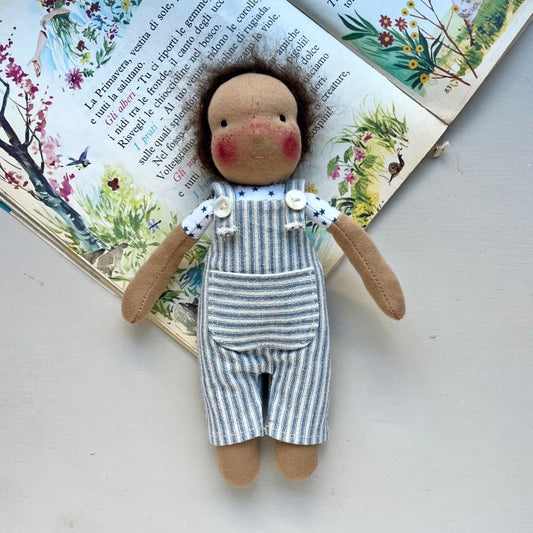 Medium Waldorf-Inspired Standing Doll – Kindred Friends | Sam
