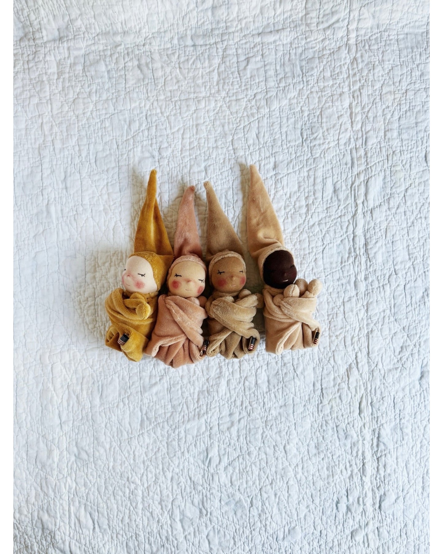 Avocado Dyed Comfort Lovie | Cream Blush