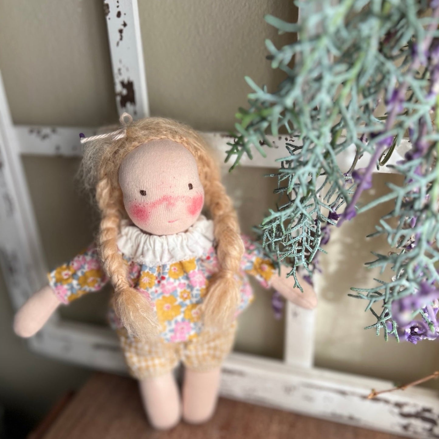 Medium Waldorf-Inspired Standing Doll – Kindred Friends | Emma
