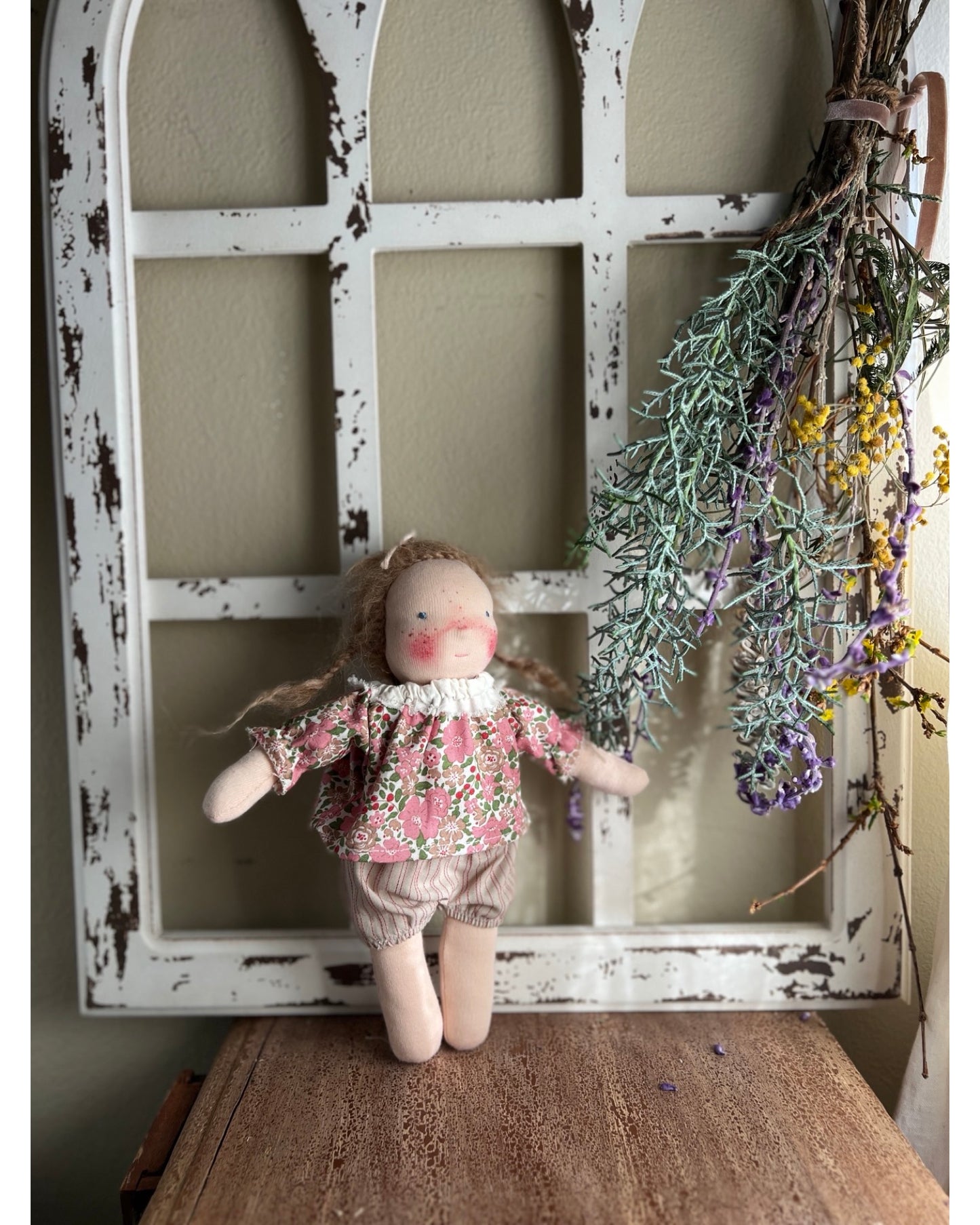 Medium Waldorf-Inspired Standing Doll – Kindred Friends | Nora