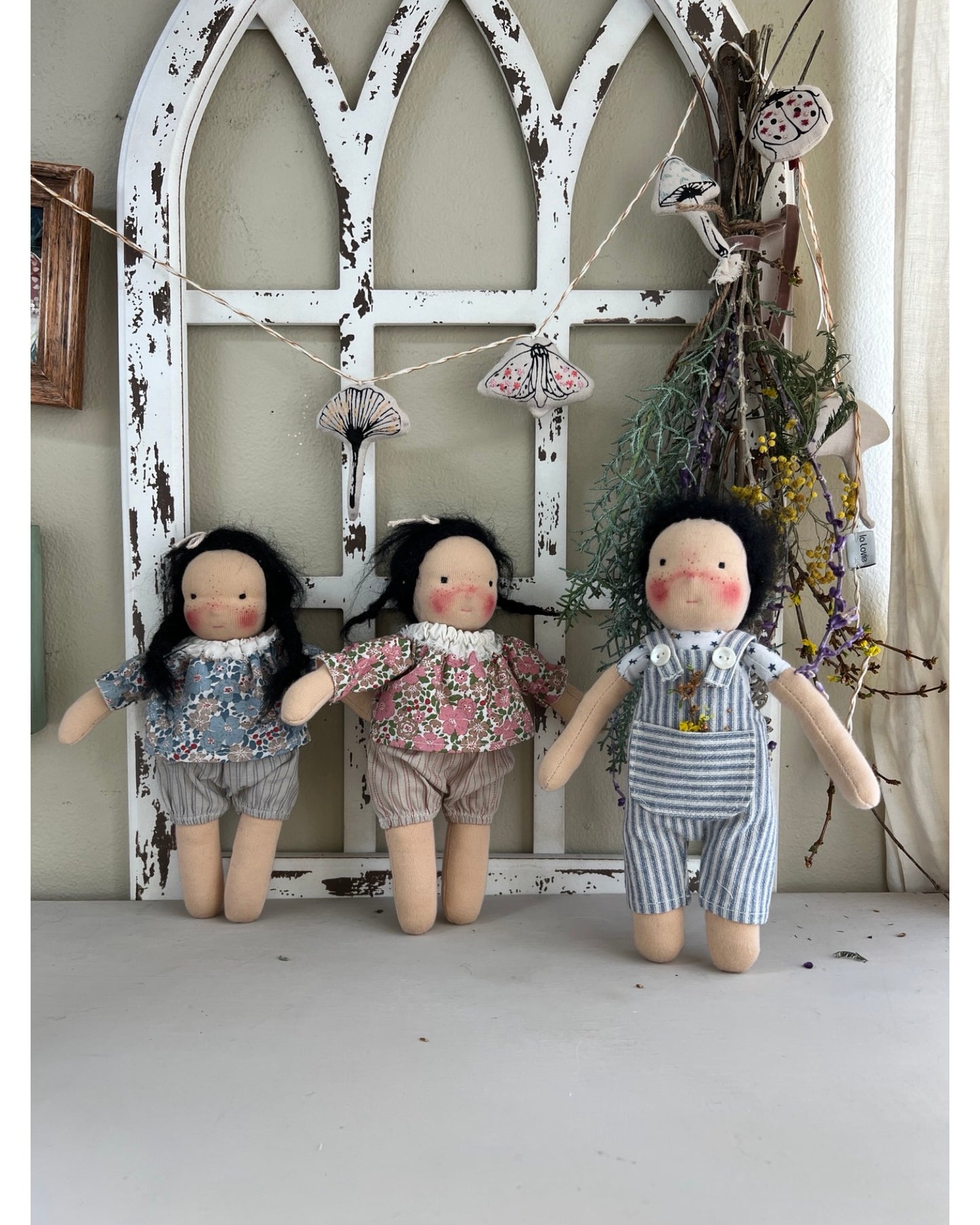 Medium Waldorf-Inspired Standing Doll – Kindred Friends | Mei