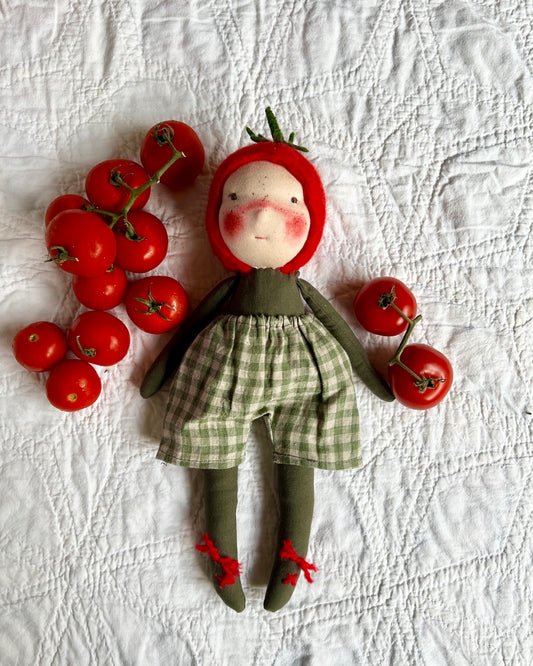 Red Tomato Friend | Fair Skin